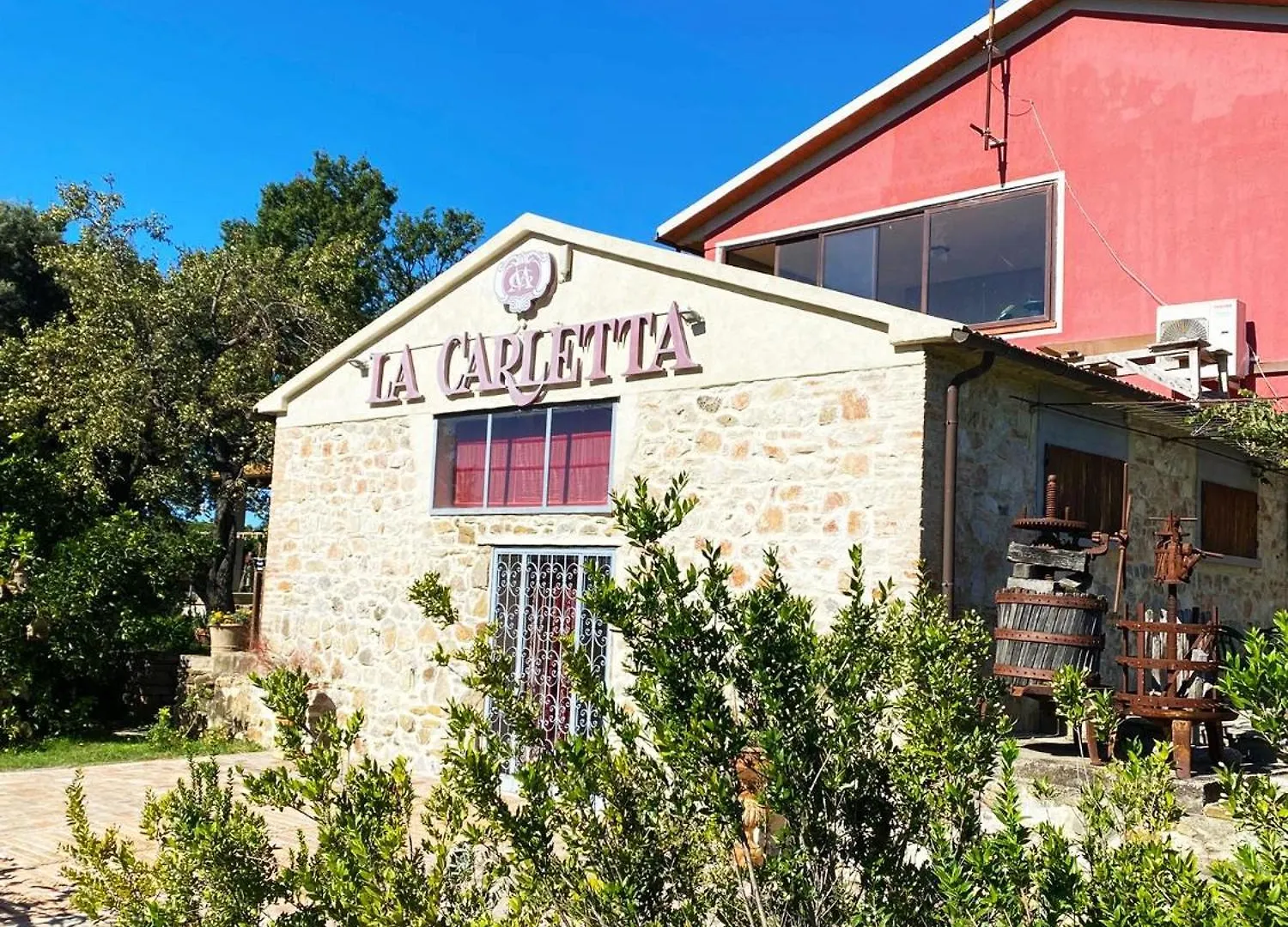 Farm stay Agriturismo La Carletta Preselle Italy
